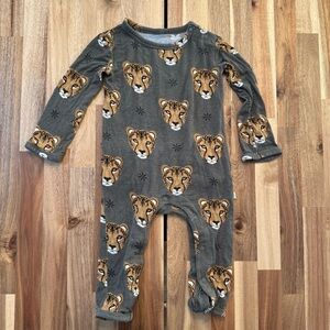 Posh Peanut Cheetah Print Ruffle Romper Bamboo Viscose Gray 3-6 Months